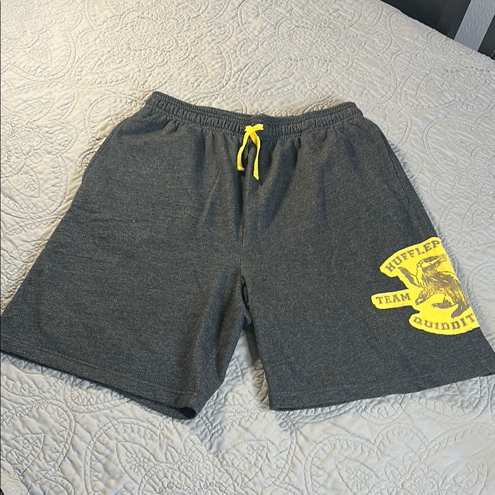 Gray Hufflepuff Team Quidditch Men's Shorts